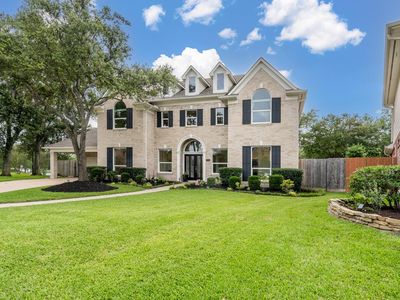 15903 Lake Loop Dr