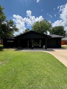 103 N Sunset Dr