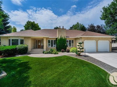 1740 Forest Park Dr