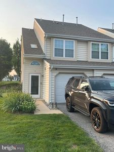 10 Chatham Dr