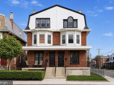 60 W Pomona St
