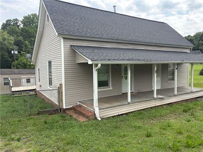 24 Adger St