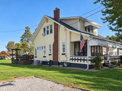 Property at 501 Cherry Ave, Williamstown, WV