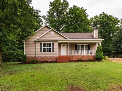 3955 Chucks Ct