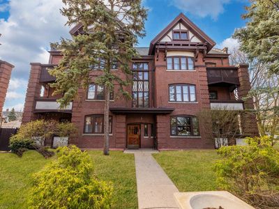 116 S East Ave APT 1E