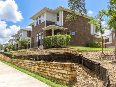 605 W South St #41