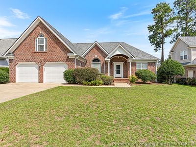 933 Dalmore Dr
