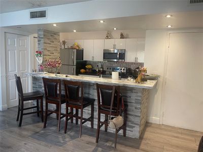 636 NW 114th Ave APT 102