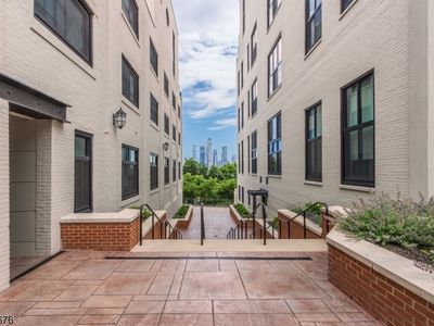 518-536 Gregory Ave A203