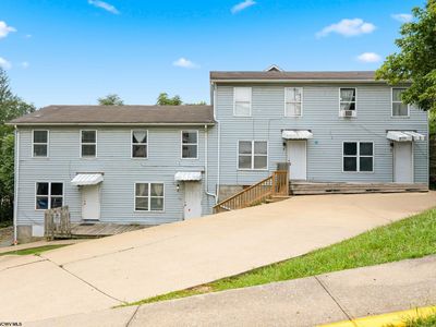 409 McLane Ave