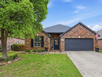 916 Medinah Dr