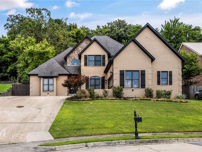 1172 N Thoreau Ln