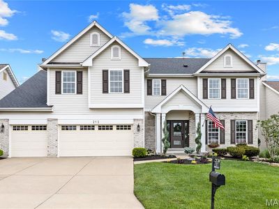 212 Chestnut Hill Dr