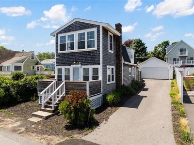 Property at 29 Aquidneck Ave, Portsmouth, RI