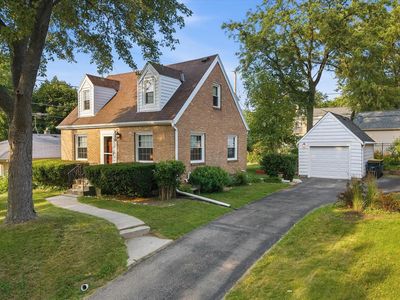 828 N 113th STREET