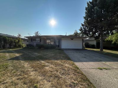 33046 Shrewsbury Dr