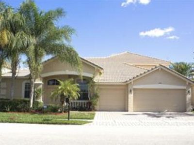 3668 Turtle Island Court