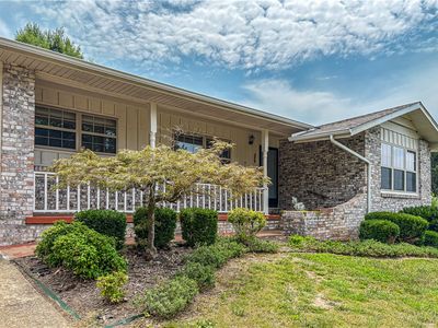 409 Skyline Dr