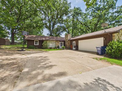 Property at 1219 Meadowcrest Dr, Mountain Home, AR