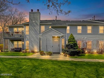 369 Yorkshire Place