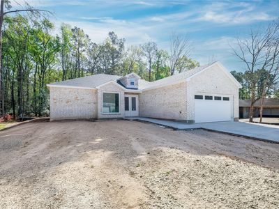 1049 Broadmoor Dr