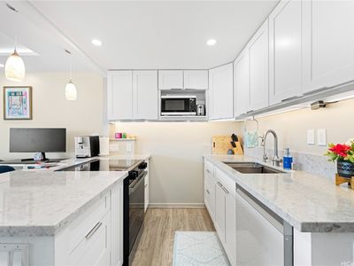 2611 Ala Wai Blvd APT 1805