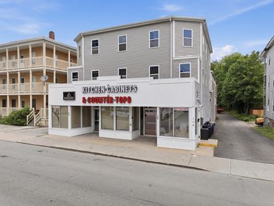 166 Mechanic St