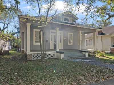 21 Houston St