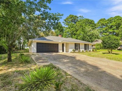 512 Fendler Pkwy