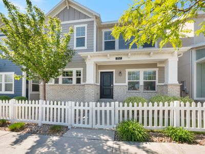3747 W Drexler Dr