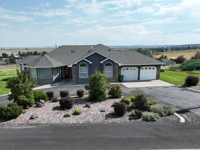 706 Knight Dr