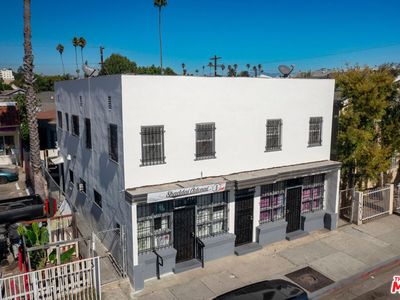 2705 W Jefferson Blvd