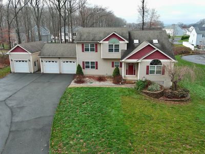 18 Honey Lane
