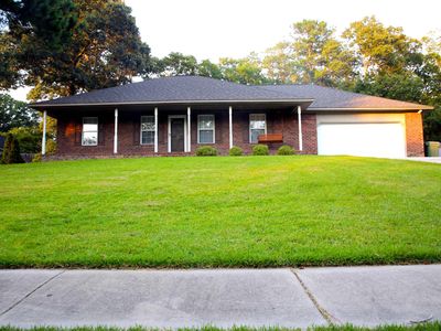 3020 British Ln