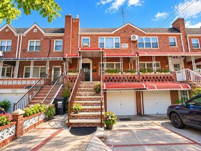 301 Bay 10th St