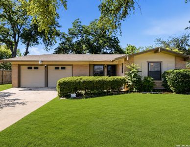 Property at 425 E Wright Blvd, Universal City, TX