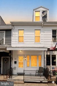 521 E Mahanoy St