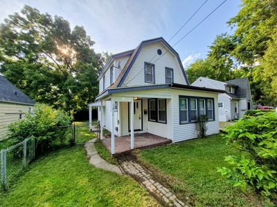 1211 Wayside Rd