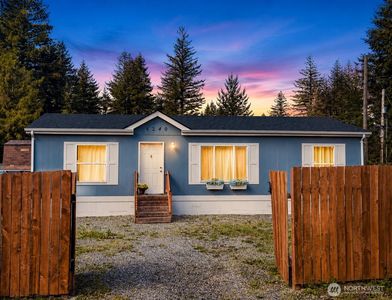 6240 Azure Way