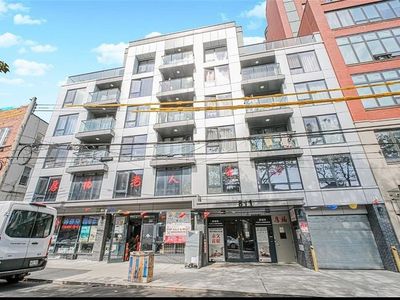 811 45th St #5B