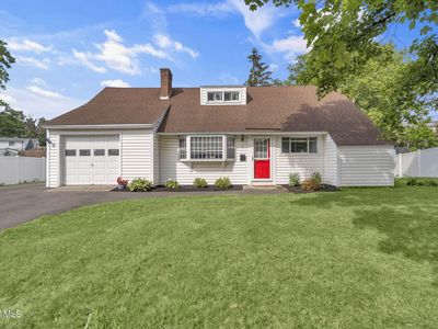6 Briarwood Road