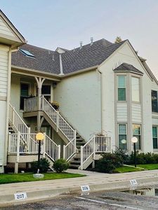 8019 E Lakepoint Way APT 209