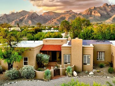 1521 E Placita Abeja