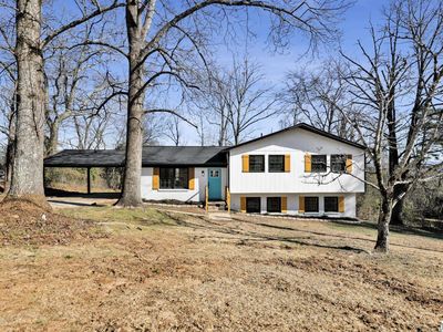 3913 Rock Ridge Rd