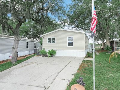 24 Silversides St