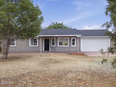 6065 N Dodge Dr
