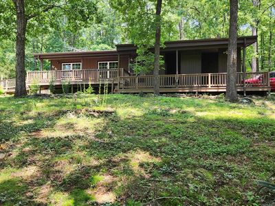 106 Oak Park Ln