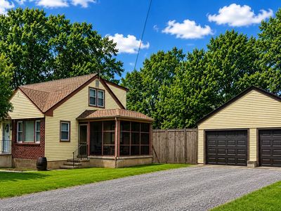 Property at 806 Highland Ave, Glendora, NJ