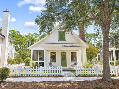 273 Salt Box Ln