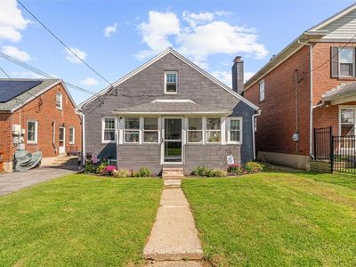 614 Crestline Ave